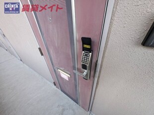 伊勢中川駅 徒歩5分 2階の物件内観写真